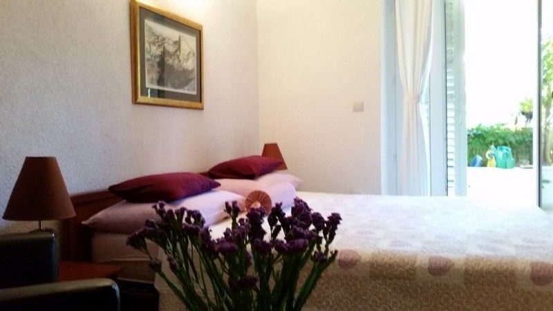 Guest House Amalija Dubrovnik Exterior photo